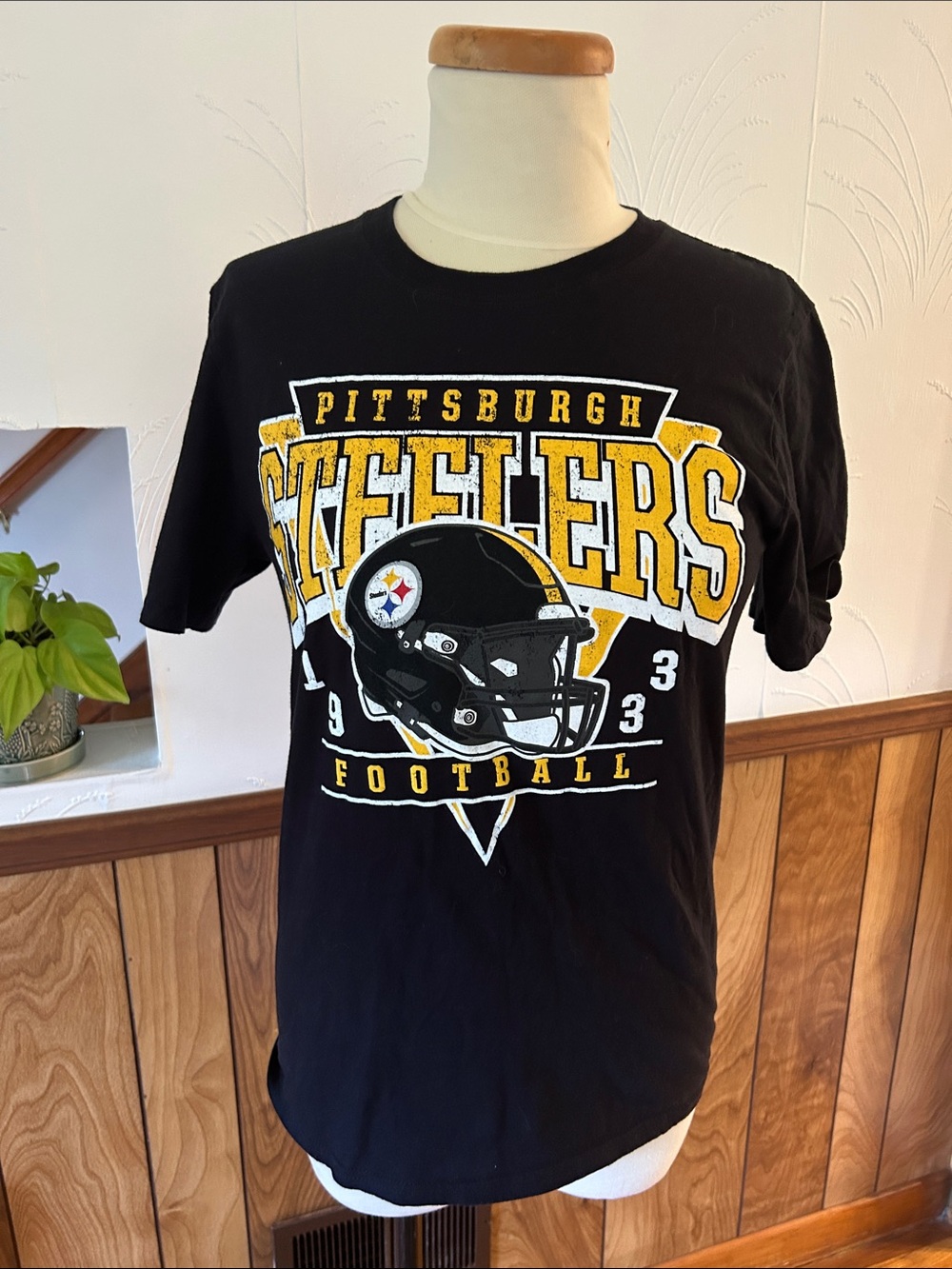 Pittsburgh Steelers Black Graphic Tee